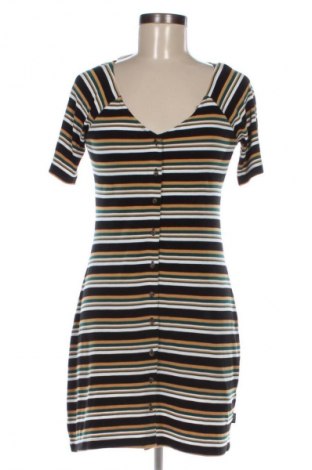 Рокля RVCA, Размер M, Цвят Многоцветен, Цена 28,22 €