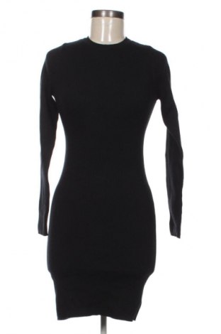 Sukienka Reserved, Rozmiar M, Kolor Czarny, Cena 28,99 zł