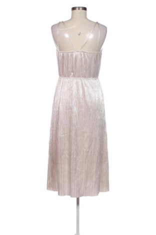 Ruha Reserved, Méret M, Szín Ezüstös, Ár 12 397 Ft