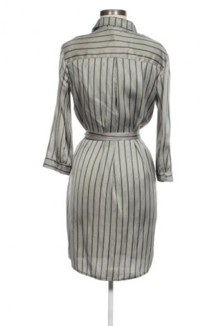 Рокля Reserved, Размер S, Цвят Многоцветен, Цена 19,97 €