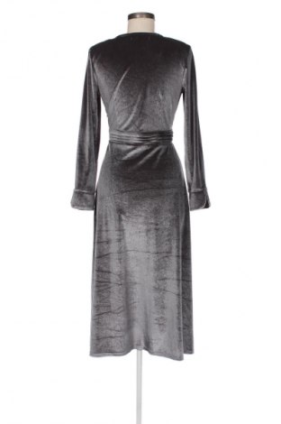 Ruha Reserved, Méret M, Szín Szürke, Ár 6 929 Ft