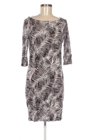 Рокля Reserved, Размер M, Цвят Многоцветен, Цена 32,00 €