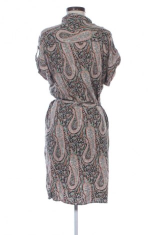 Kleid Reserved, Größe M, Farbe Mehrfarbig, Preis 19,95 €