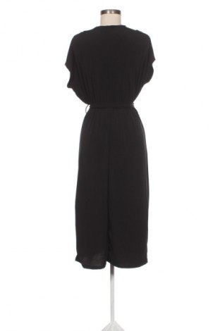 Sukienka Reserved, Rozmiar M, Kolor Czarny, Cena 106,90 zł