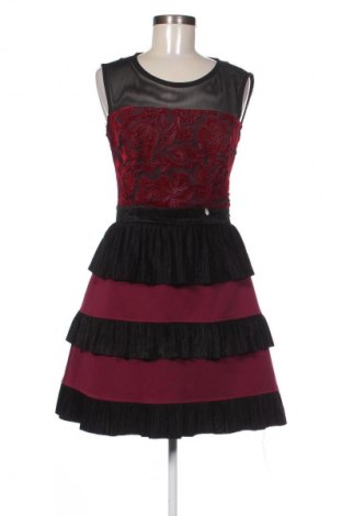 Rochie Rinascimento, Mărime M, Culoare Multicolor, Preț 688,77 Lei