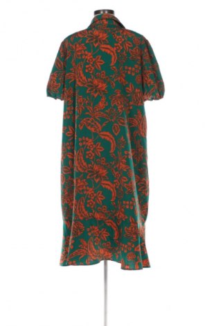 Sukienka SHEIN, Rozmiar 3XL, Kolor Kolorowy, Cena 133,96 zł