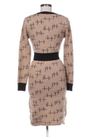 Sukienka SHEIN, Rozmiar M, Kolor Kolorowy, Cena 107,17 zł