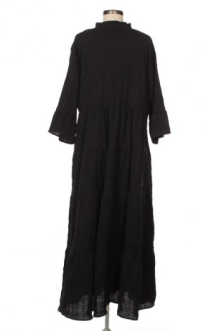 Рокля SHEIN, Размер XXL, Цвят Черен, Цена 12,78 €