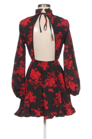 Рокля SHEIN, Размер XS, Цвят Многоцветен, Цена 7,15 €