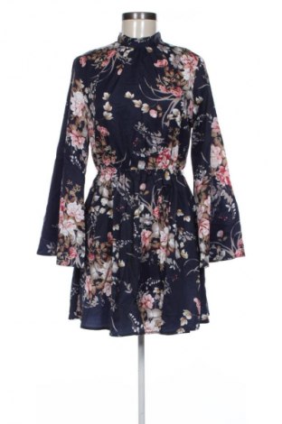 Рокля SHEIN, Размер M, Цвят Многоцветен, Цена 4,60 €