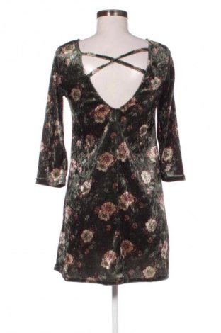 Kleid Sfera, Größe M, Farbe Mehrfarbig, Preis 20,00 €