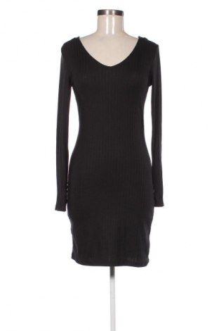 Рокля Sinsay, Размер L, Цвят Черен, Цена 20,00 €