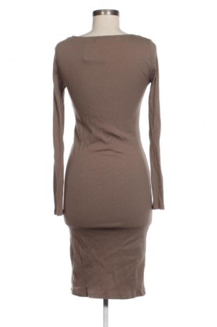 Sukienka Sinsay, Rozmiar M, Kolor Brązowy, Cena 107,99 zł