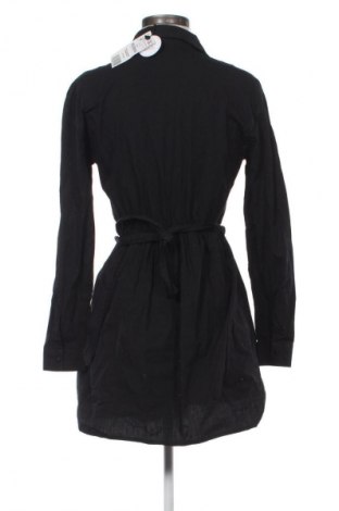 Ruha Stradivarius, Méret M, Szín Fekete, Ár 10 379 Ft