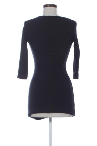 Рокля Stradivarius, Размер M, Цвят Черен, Цена 5,11 €