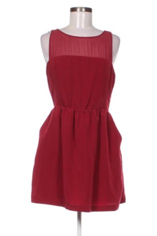 Φόρεμα Stradivarius, Μέγεθος L, Χρώμα Κόκκινο, Τιμή 31,65 €