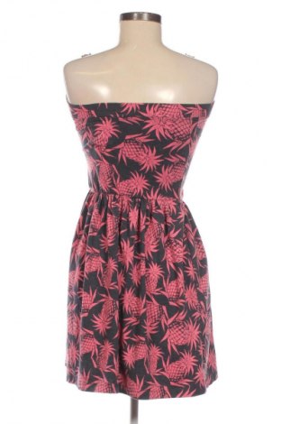 Рокля Superdry, Размер S, Цвят Многоцветен, Цена 24,55 €