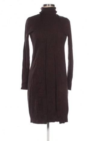 Ruha TCM, Méret M, Szín Barna, Ár 8 244 Ft
