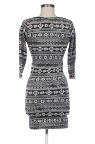 Рокля Terranova, Размер XS, Цвят Многоцветен, Цена 20,00 €