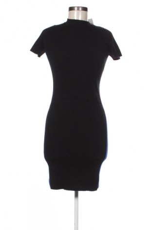 Рокля To Be Too, Размер M, Цвят Черен, Цена 21,47 €