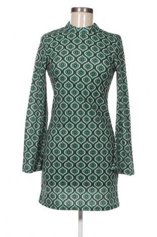 Rochie Trendyol, Mărime M, Culoare Multicolor, Preț 115,99 Lei