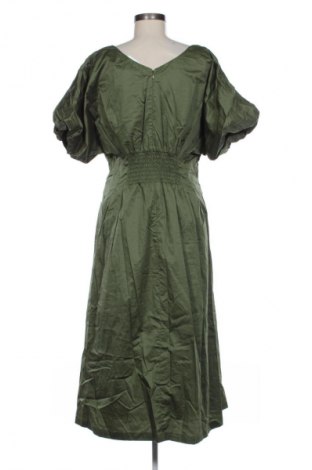 Рокля Trenery, Размер L, Цвят Зелен, Цена 24,56 €