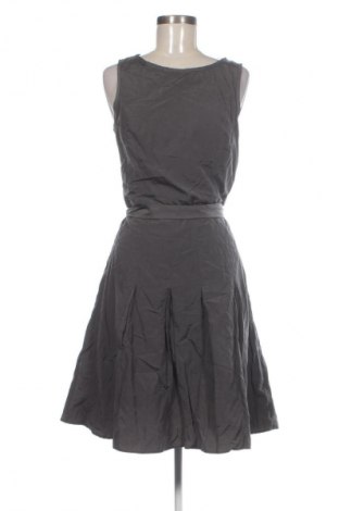 Φόρεμα Un Deux Trois, Μέγεθος M, Χρώμα Γκρί, Τιμή 22,99 €