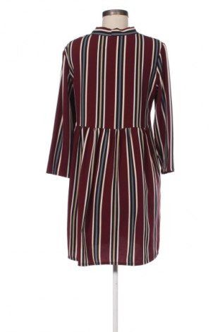 Рокля Unbranded, Размер M, Цвят Многоцветен, Цена 20,00 €