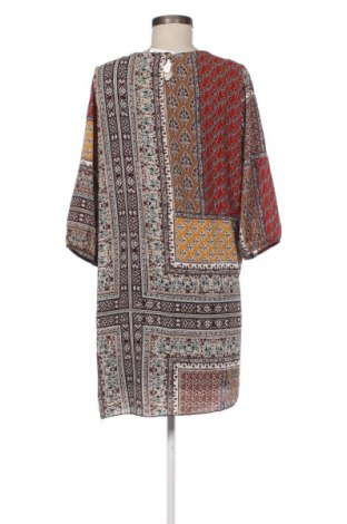 Kleid Unbranded, Größe M, Farbe Mehrfarbig, Preis 19,94 €