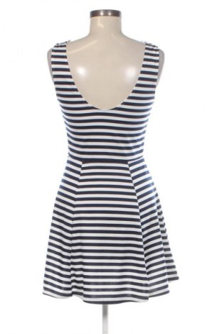 Рокля Unbranded, Размер M, Цвят Многоцветен, Цена 7,66 €