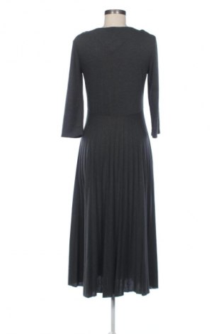 Kleid Unbranded, Größe M, Farbe Grau, Preis € 20,00