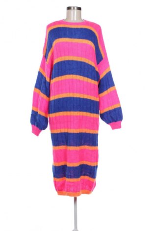 Рокля Unbranded, Размер M, Цвят Многоцветен, Цена 32,00 €