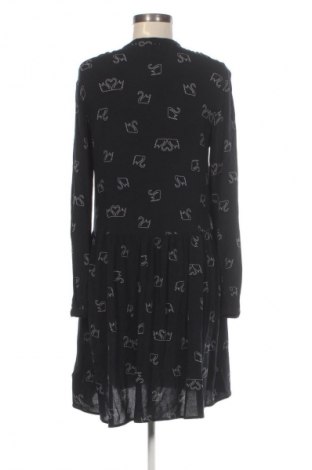 Рокля Unbranded, Размер S, Цвят Многоцветен, Цена 7,15 €