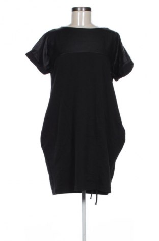 Ruha Unbranded, Méret M, Szín Fekete, Ár 8 264 Ft