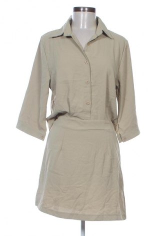 Ruha Unbranded, Méret L, Szín Bézs, Ár 13 223 Ft