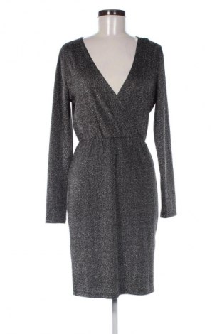 Ruha Unbranded, Méret M, Szín Ezüstös, Ár 12 397 Ft