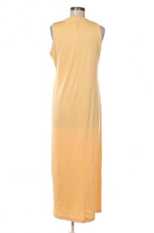 Ruha Unbranded, Méret L, Szín Narancssárga
, Ár 6 489 Ft