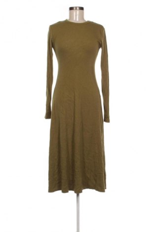 Рокля Uniqlo, Размер XS, Цвят Зелен, Цена 13,29 €