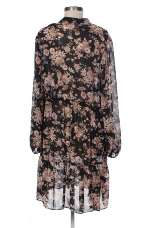 Рокля VILA, Размер L, Цвят Многоцветен, Цена 23,00 €