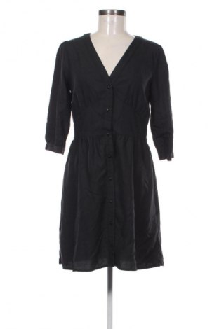 Ruha VILA, Méret S, Szín Fekete, Ár 7 025 Ft