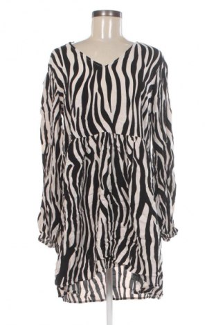 Рокля VILA, Размер M, Цвят Многоцветен, Цена 7,66 €