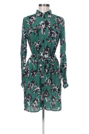 Рокля VILA, Размер M, Цвят Многоцветен, Цена 22,00 €