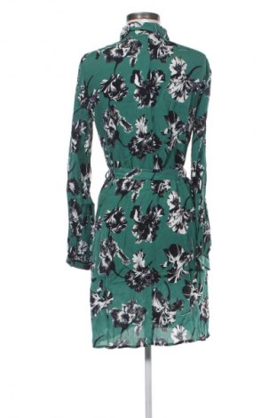 Рокля VILA, Размер M, Цвят Многоцветен, Цена 22,00 €