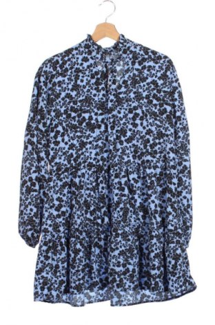 Рокля Vero Moda, Размер XS, Цвят Многоцветен, Цена 13,29 €