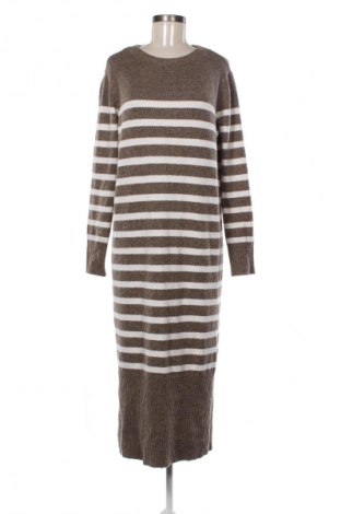 Рокля Vero Moda, Размер L, Цвят Многоцветен, Цена 17,46 €