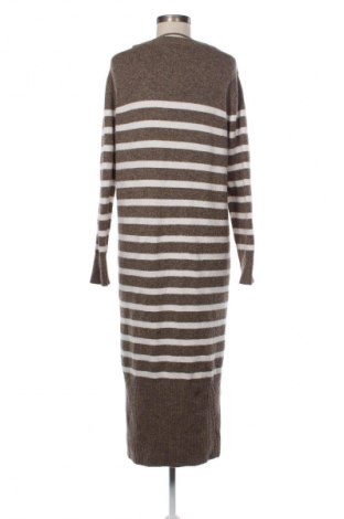 Рокля Vero Moda, Размер L, Цвят Многоцветен, Цена 17,46 €