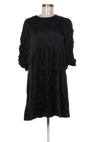 Рокля Vero Moda, Размер L, Цвят Черен, Цена 14,00 €