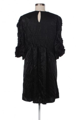 Рокля Vero Moda, Размер L, Цвят Черен, Цена 14,00 €