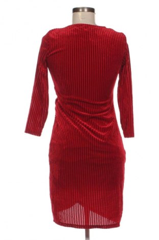 Šaty  Vero Moda, Velikost XS, Barva Červená, Cena  159,00 Kč