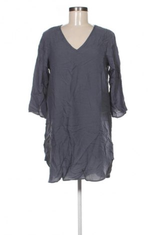 Рокля Vero Moda, Размер M, Цвят Сив, Цена 4,09 €